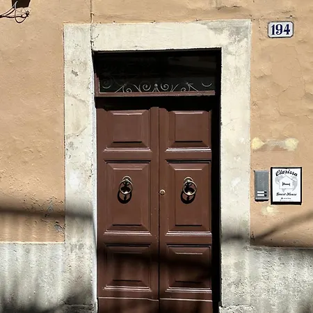 Clarissa Guest House via di Mezzo 194-2